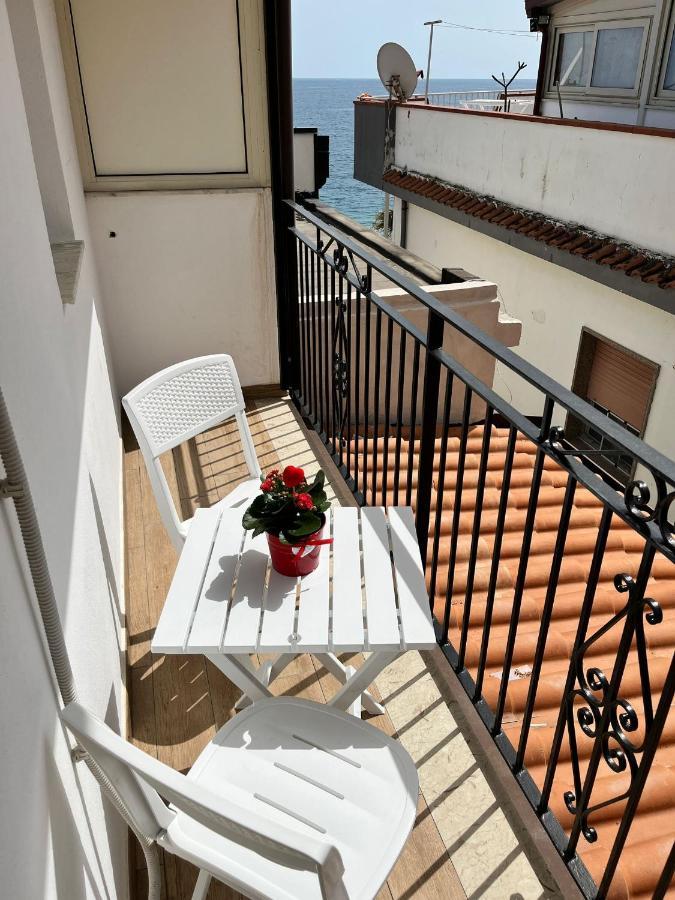 Casa Peppino Daire Letojanni Dış mekan fotoğraf